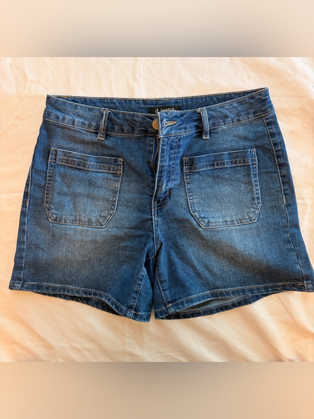 d. jeans Mid-Blue High-Rise Denim Shorts with Front Patch Pockets